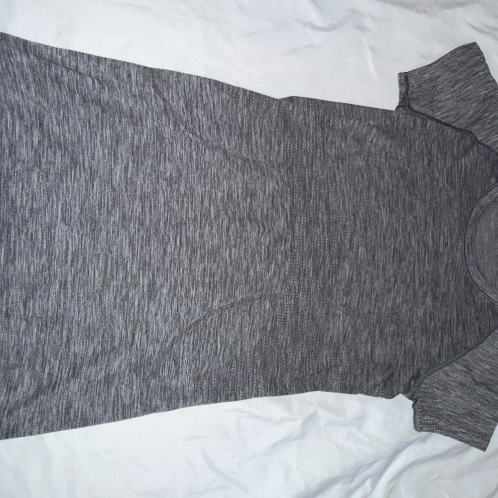 Swiftly tech short sleeve shirt- Lululemon